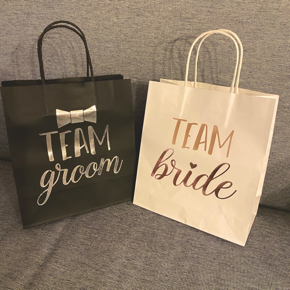 Wedding: Team Bride(10) & Team Groom(10) gift bags
